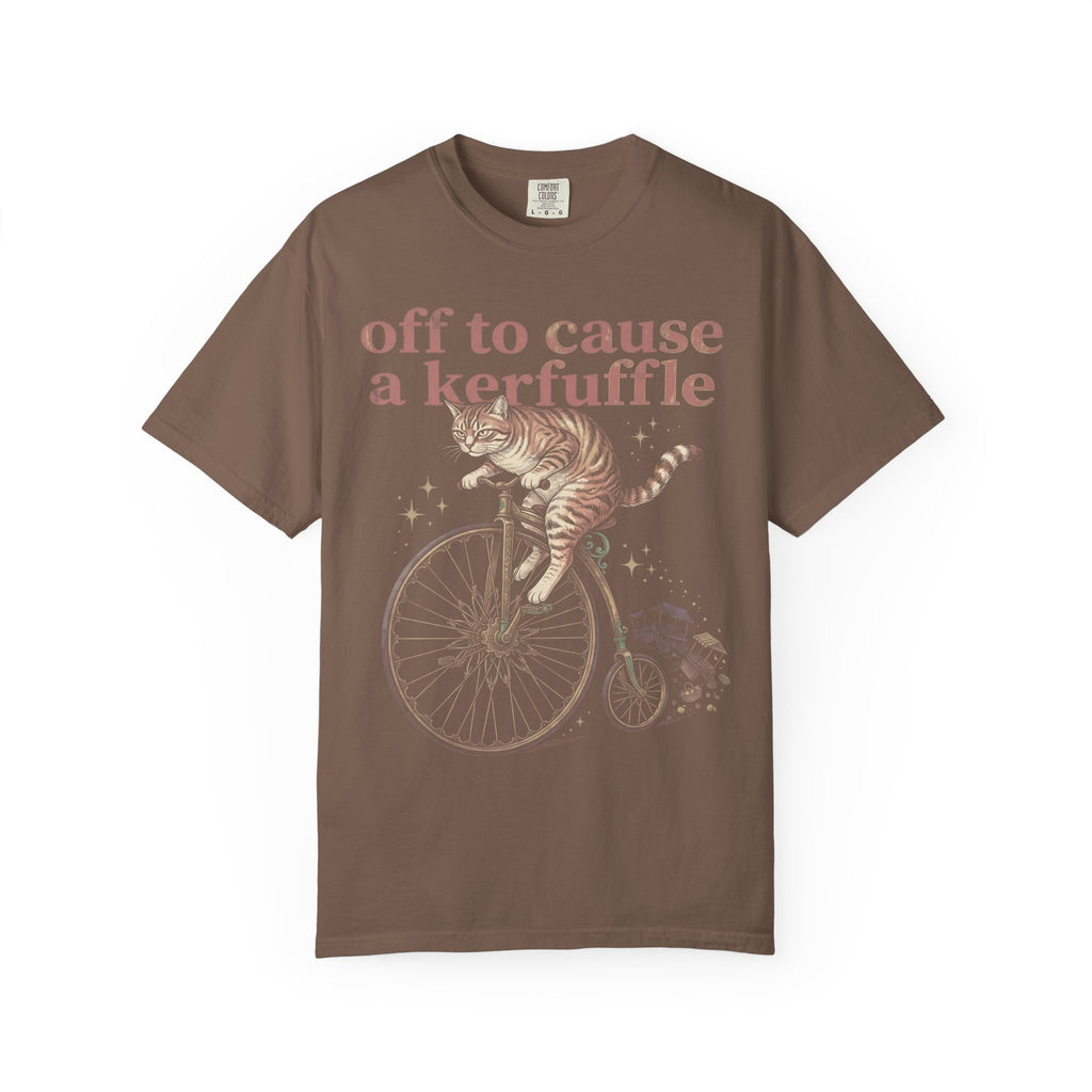 Off To Cause A Kerfuffle Classic Tee | Tabby Cat | Vintage