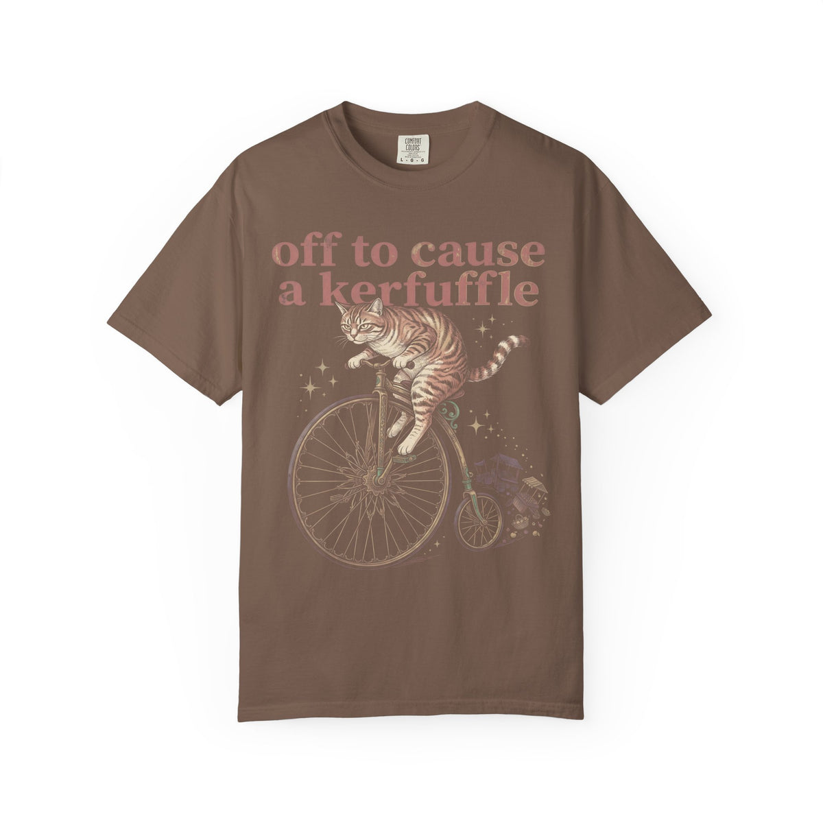 Off To Cause A Kerfuffle Classic Tee | Tabby Cat | Vintage