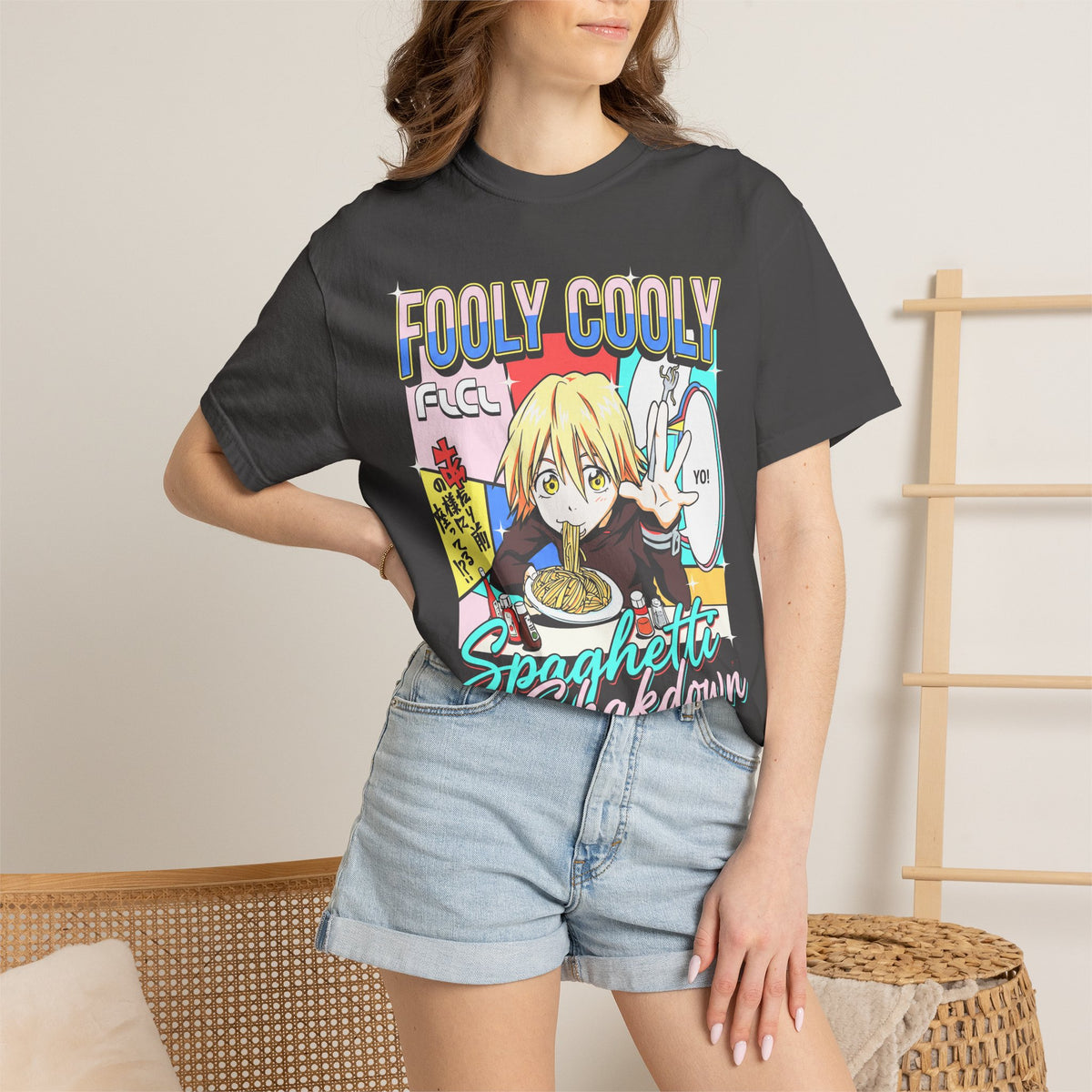 Retro Noodle Lover Classic Tee | Anime Boy | Japanese Gift