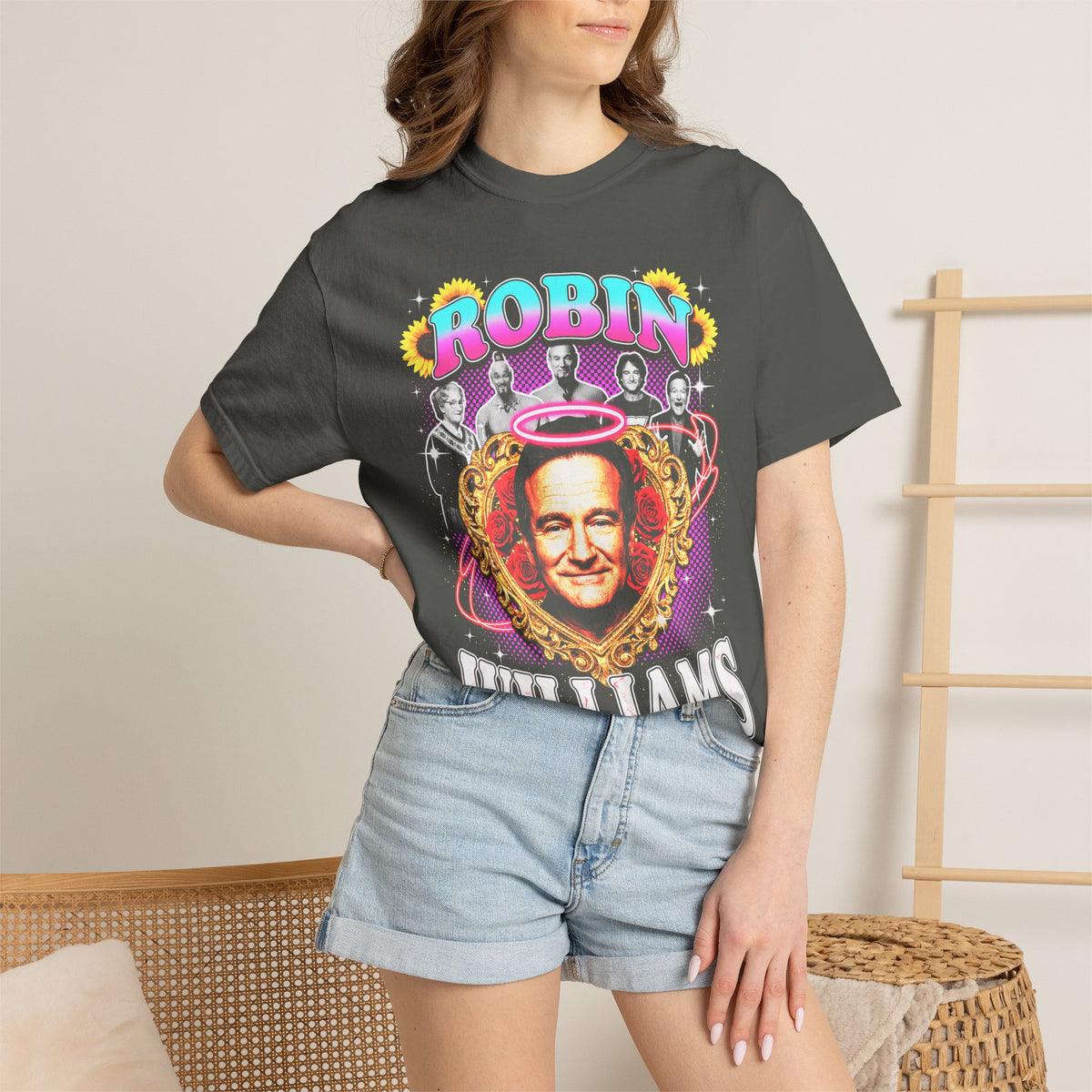 Robin Williams Classic Tee | 90s Vintage | Retro Actor Gift
