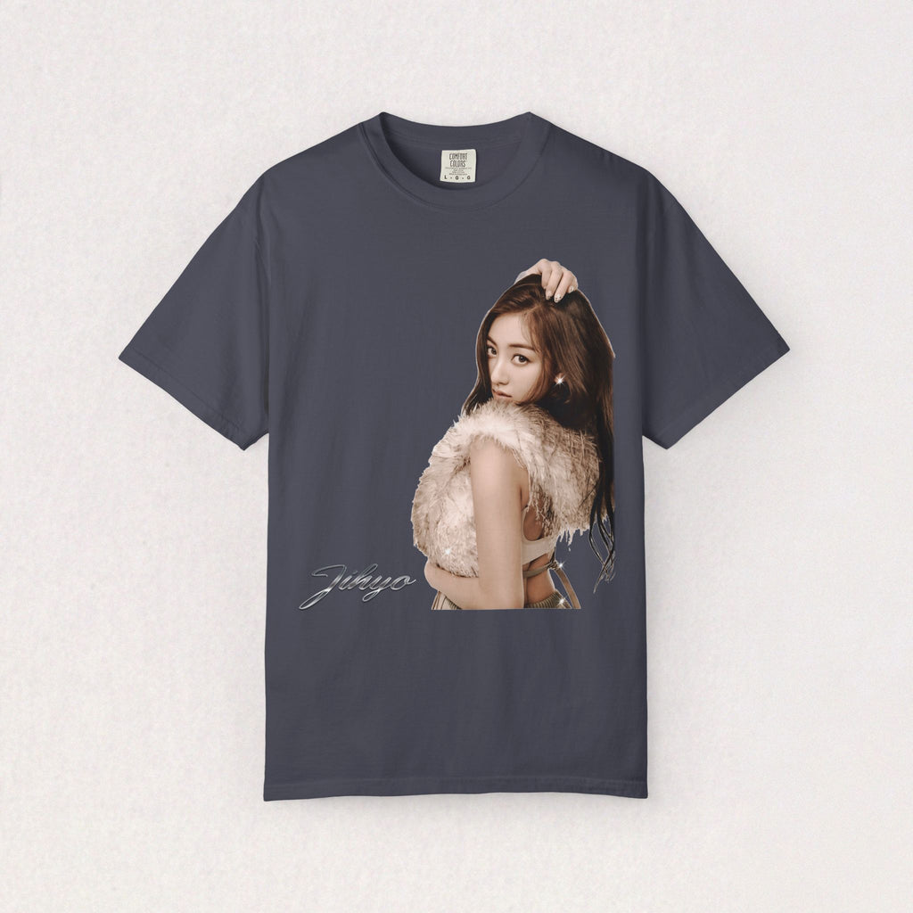 Jihyo Signature Classic Tee
