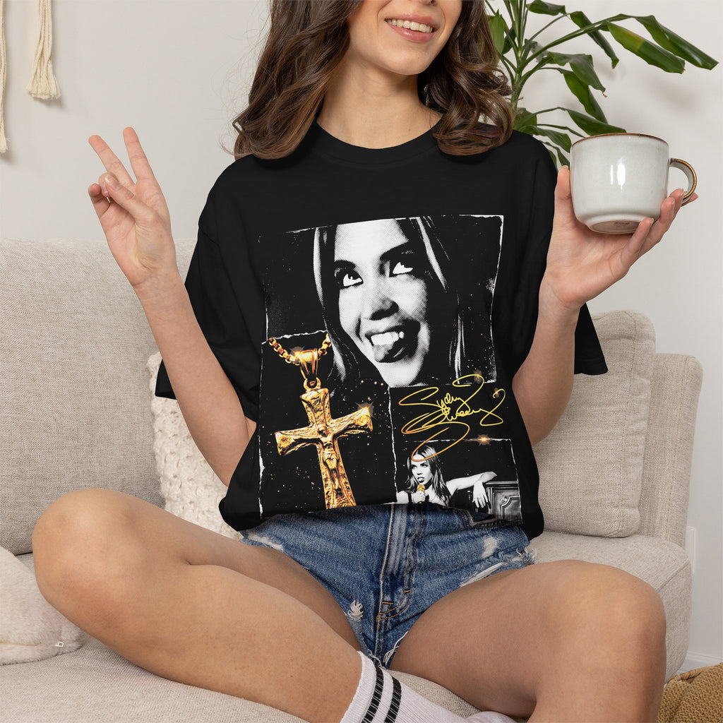 Sydney Sweeney Classic Tee | 90s Vintage | Actress Gift