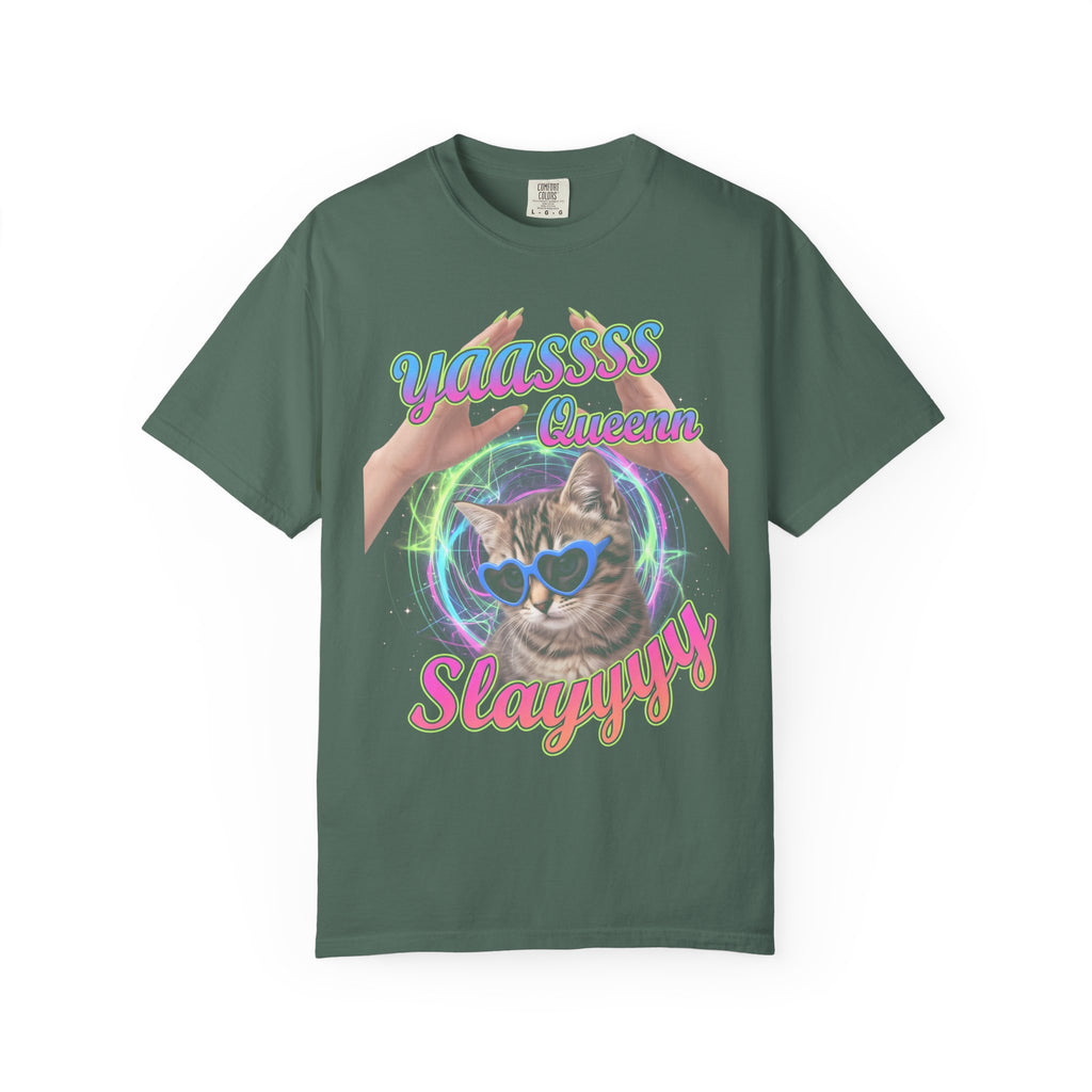 Yass Queen Slay Classic Tee | Psychedelic Cat | Kitten Art
