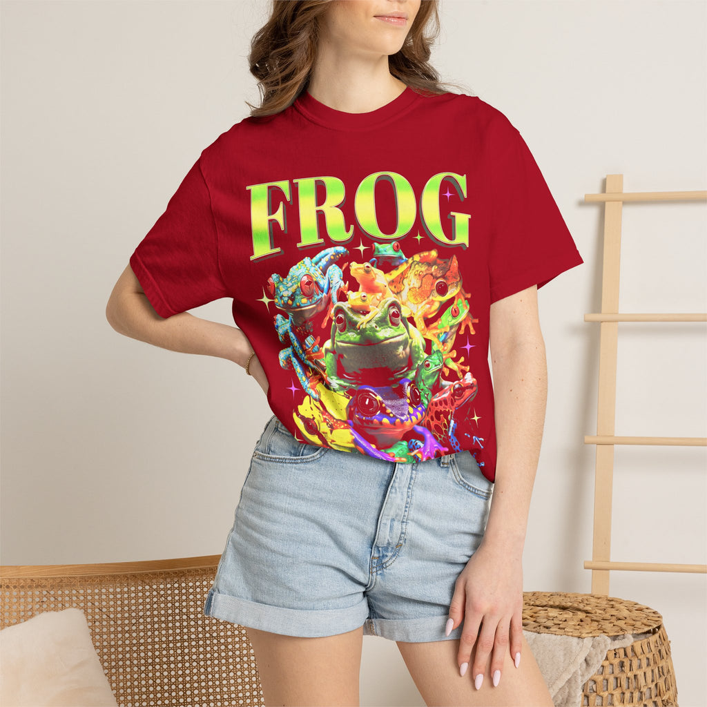 Frog Animal Lover Nature Classic Tee | 90s Vintage Faded