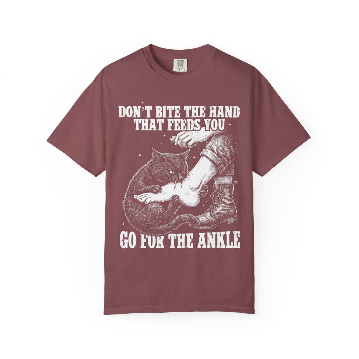 Go For The Ankle Classic Tee | Black Cat Art | Humorous Vintage