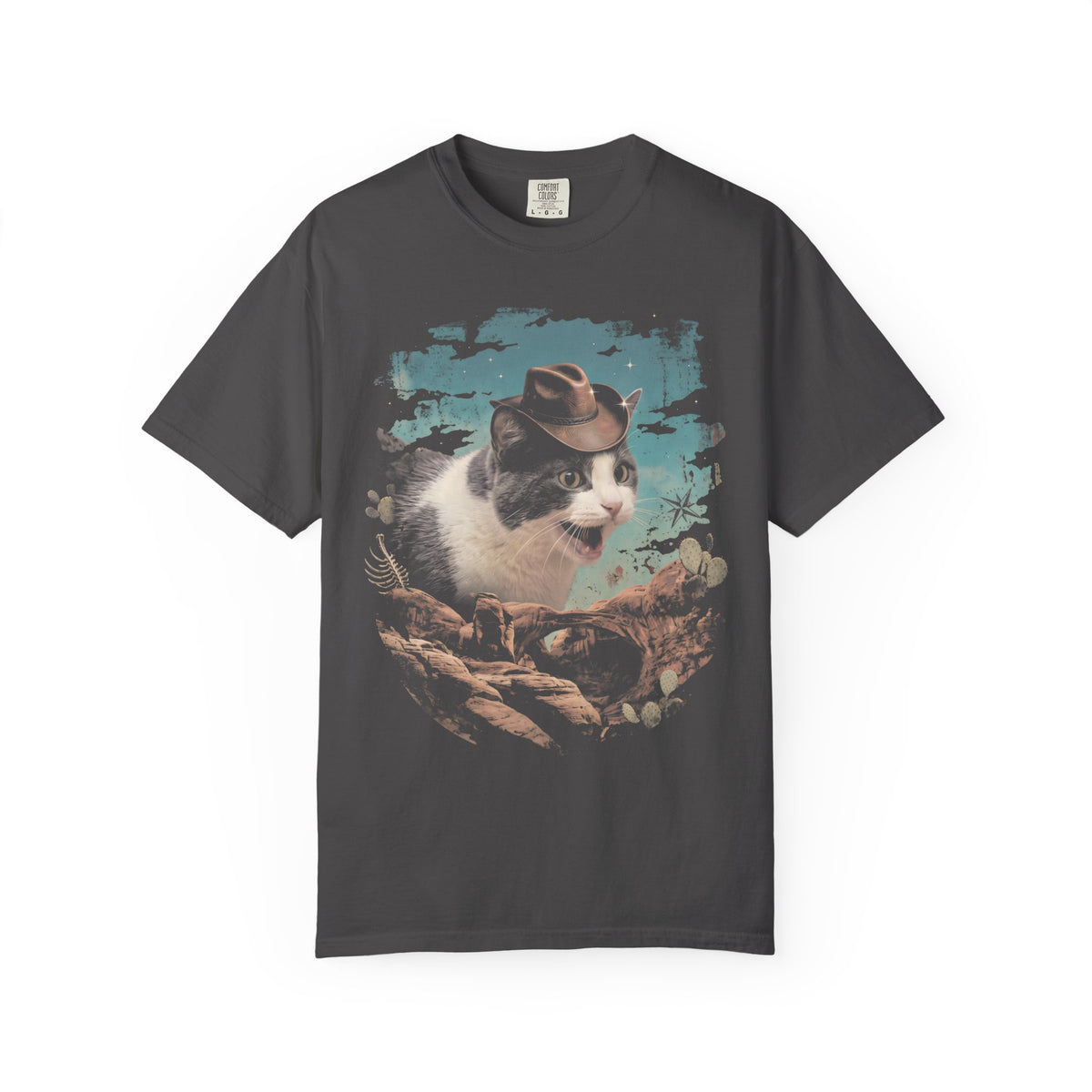 Screaming Meowboy Cat Classic Tee | Wild West Desert | Cactus