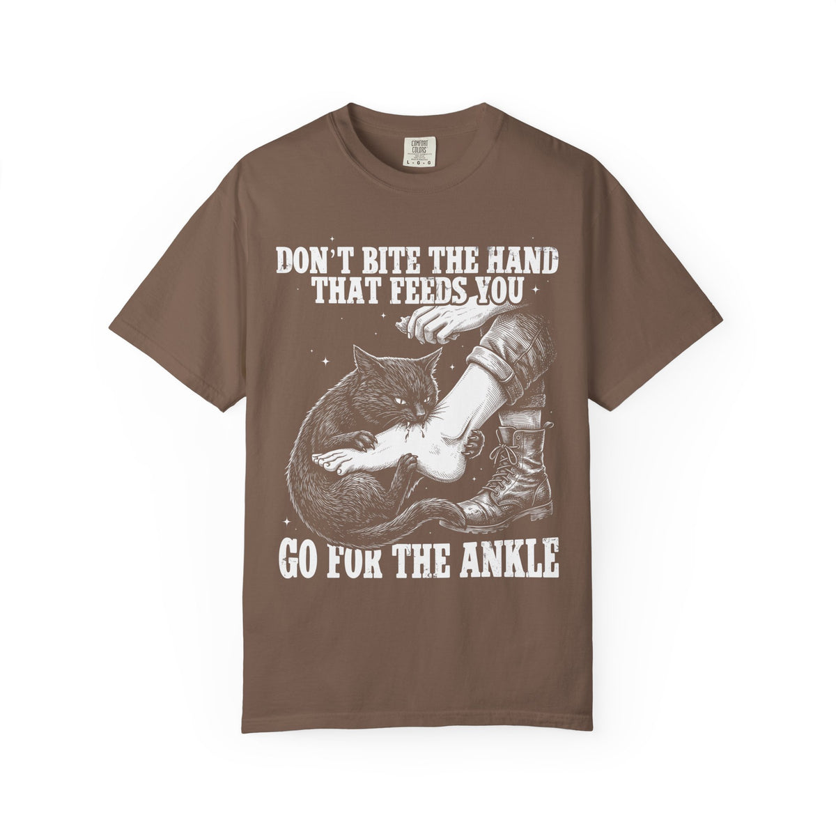 Go For The Ankle Classic Tee | Black Cat Art | Humorous Vintage