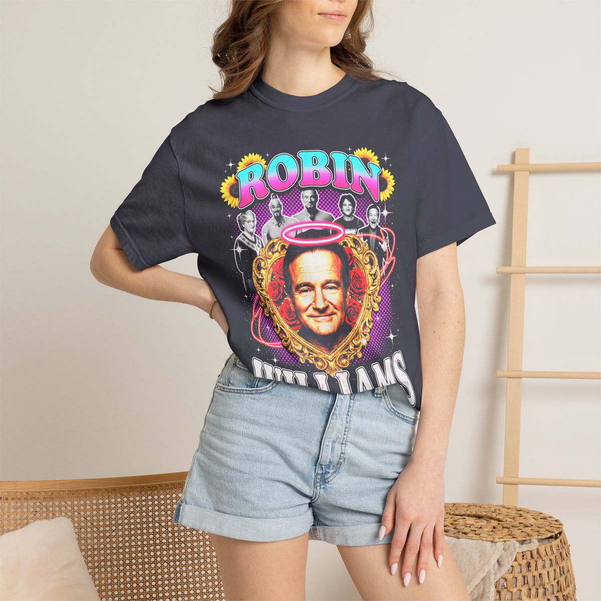 Robin Williams Classic Tee | 90s Vintage | Retro Actor Gift