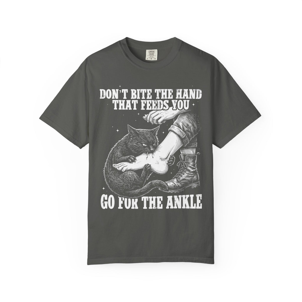 Go For The Ankle Classic Tee | Black Cat Art | Humorous Vintage