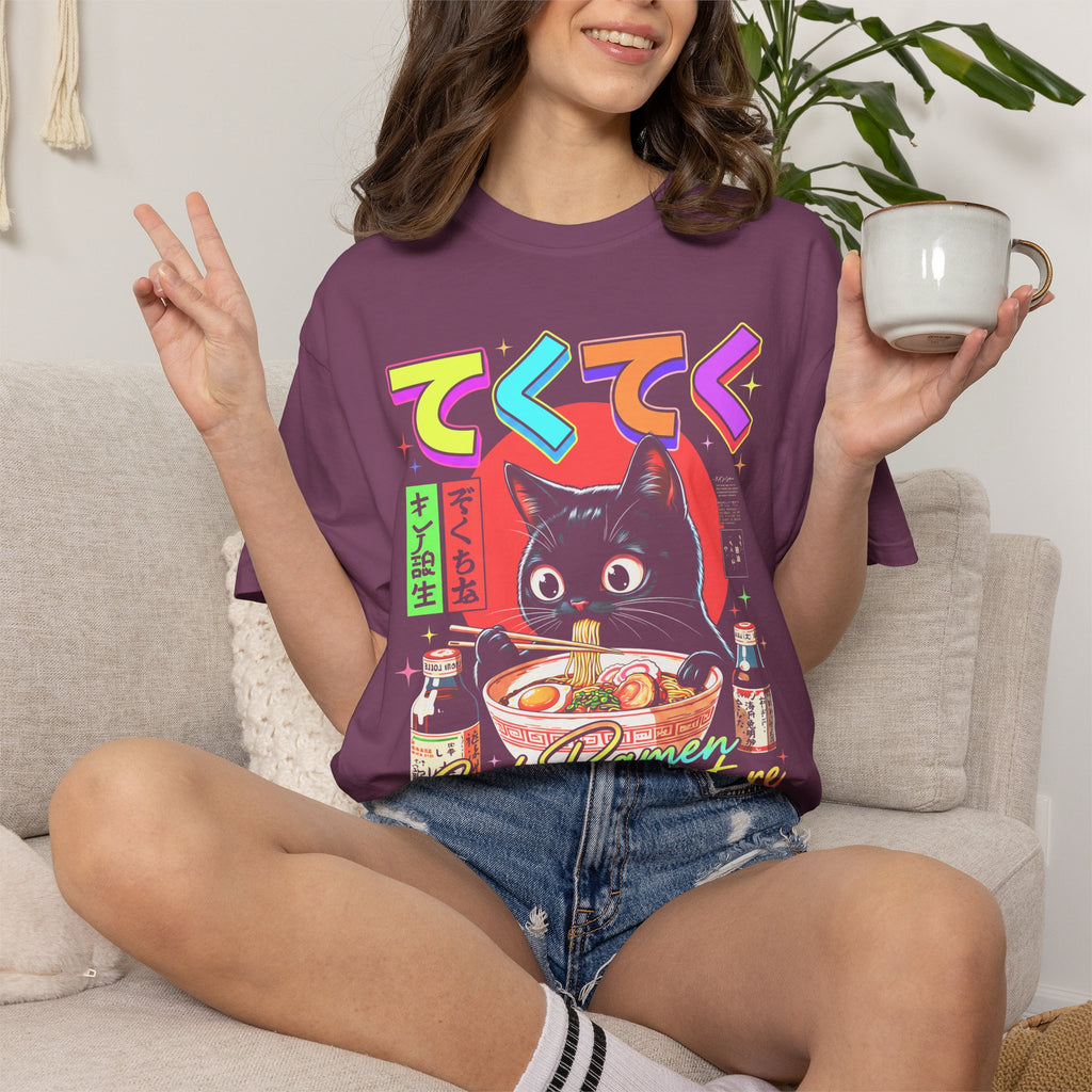 Cute Black Cat Ramen Classic Tee | Japanese Food | Retro Gift