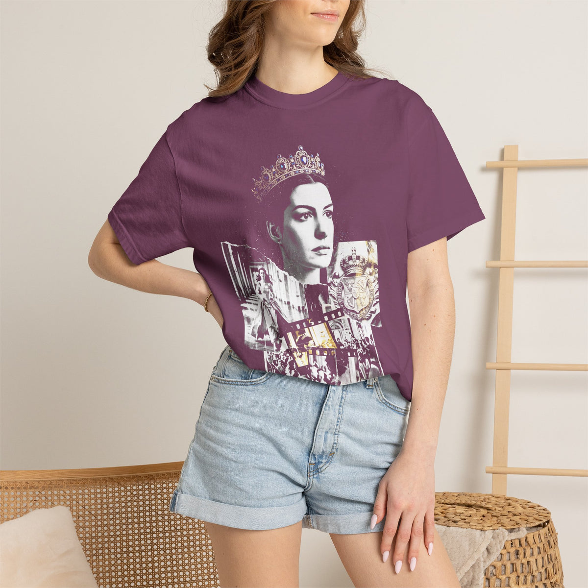Anne Hathaway Vintage Classic Tee | 90s Bootleg | Princess Gift