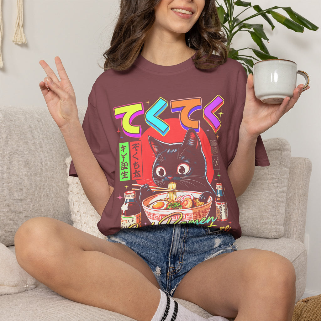 Cute Black Cat Ramen Classic Tee | Japanese Food | Retro Gift