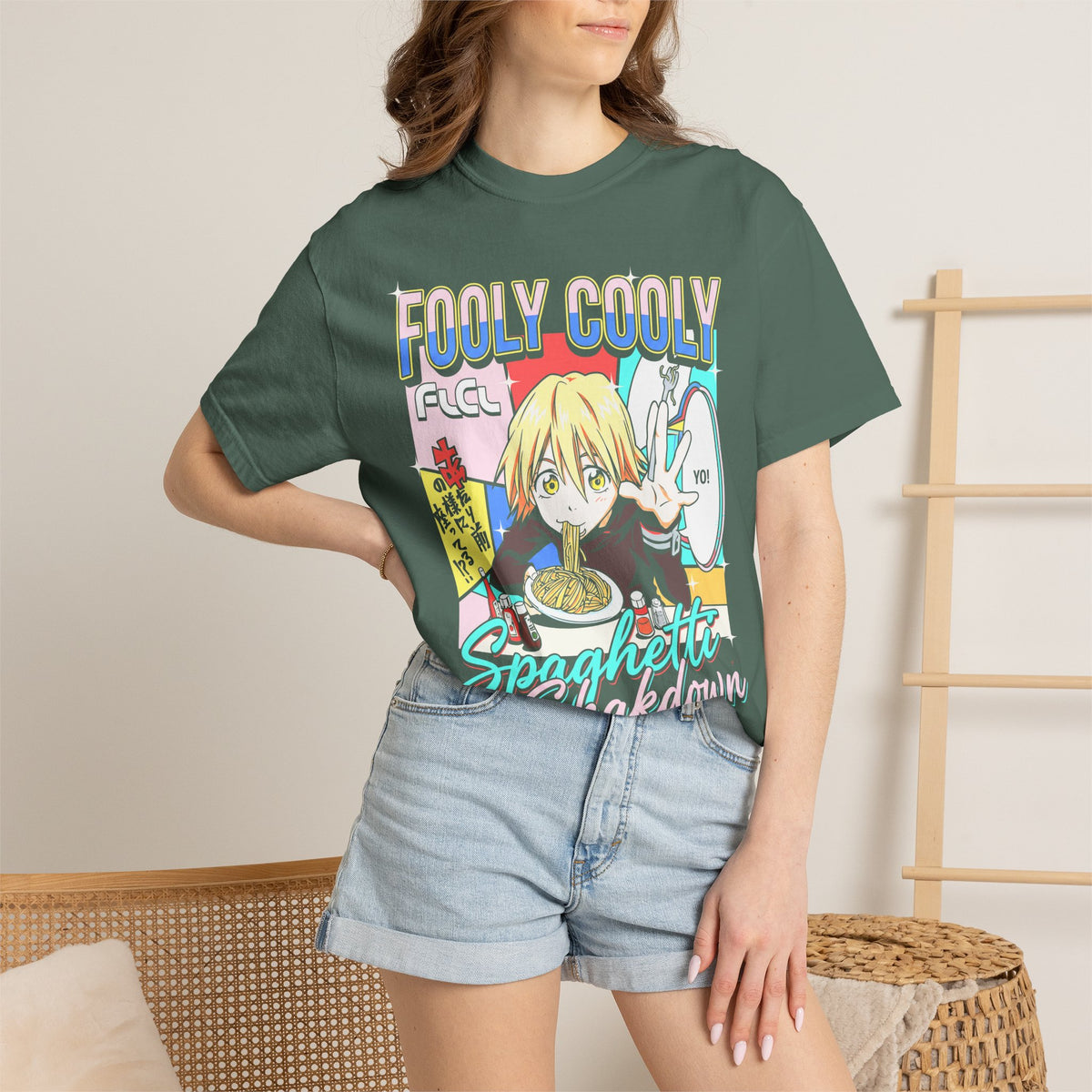 Retro Noodle Lover Classic Tee | Anime Boy | Japanese Gift