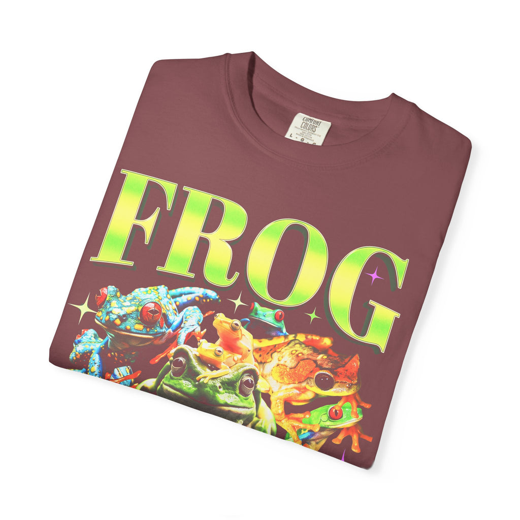 Frog Animal Lover Nature Classic Tee | 90s Vintage Faded