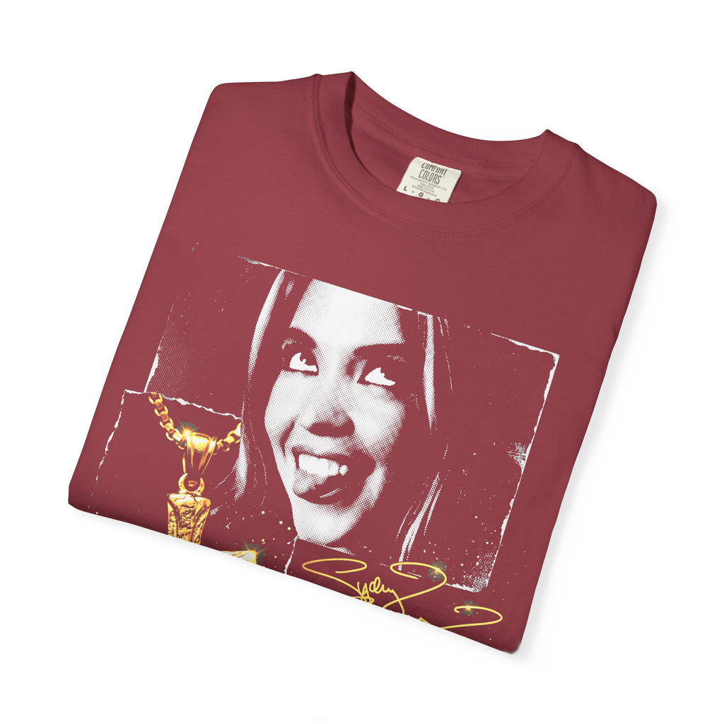 Sydney Sweeney Classic Tee | 90s Vintage | Actress Gift