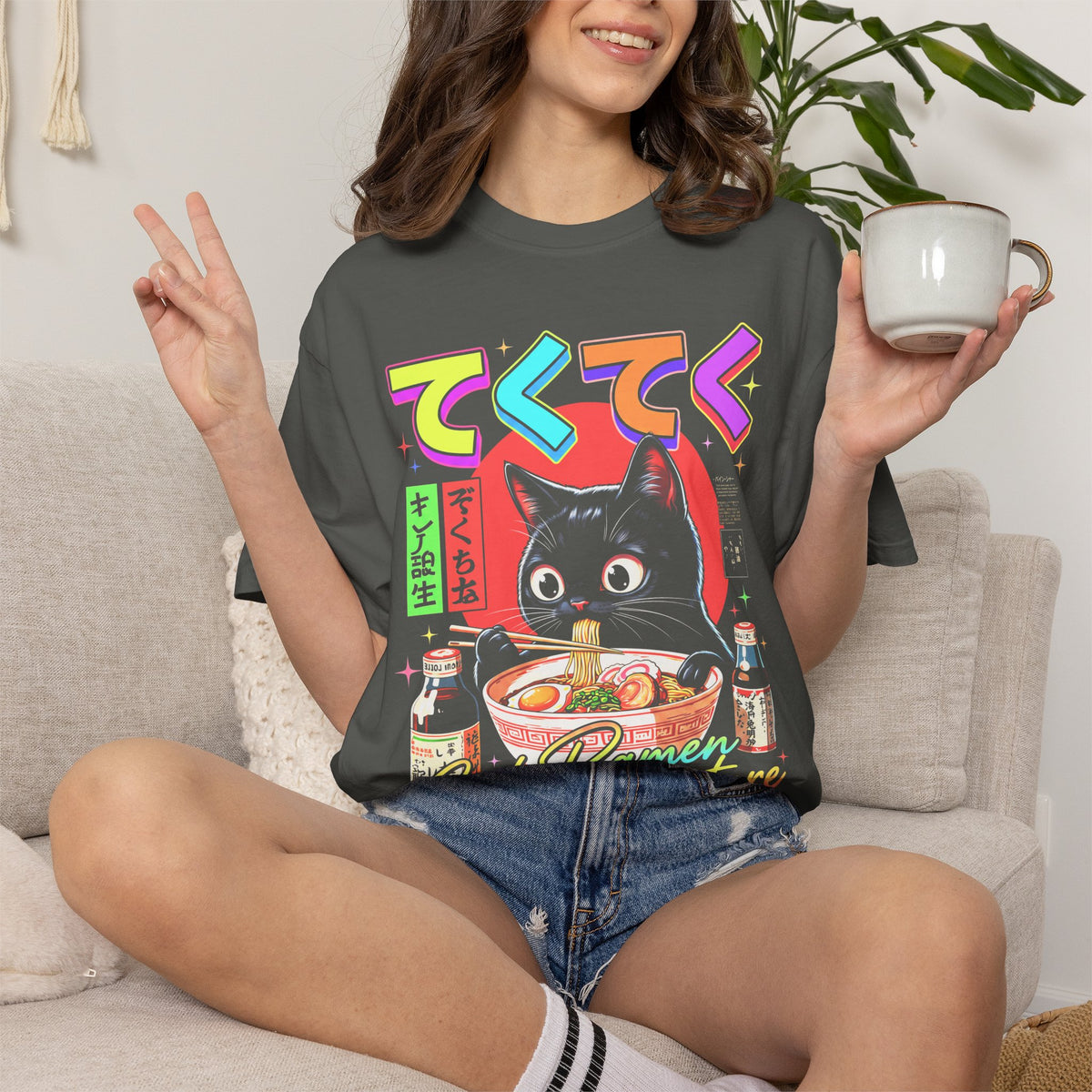 Cute Black Cat Ramen Classic Tee | Japanese Food | Retro Gift