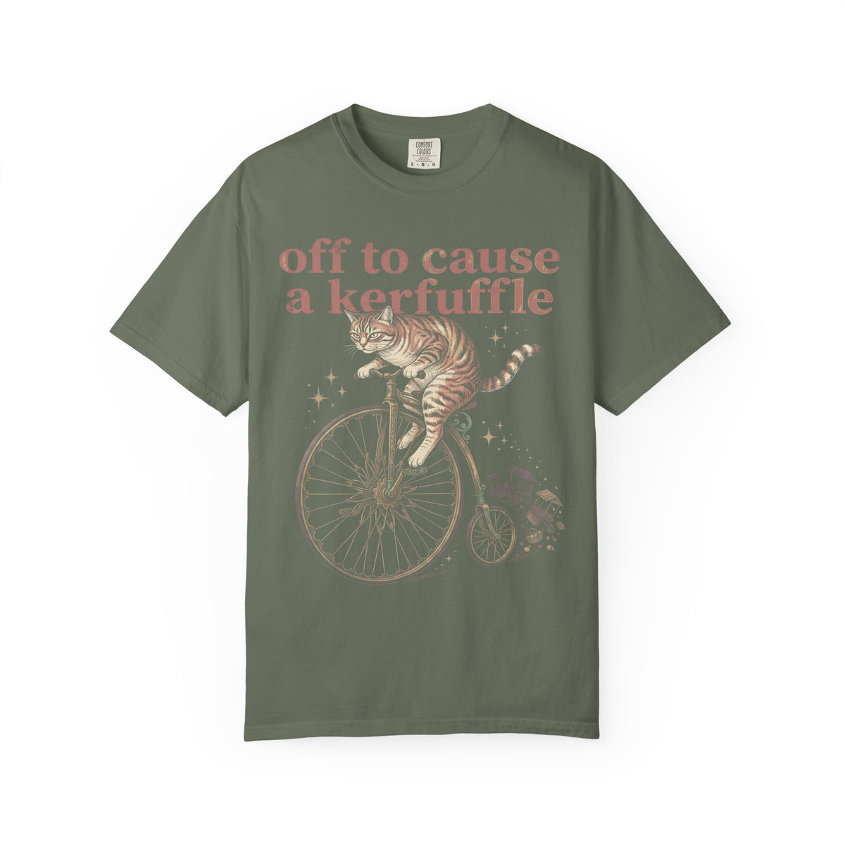 Off To Cause A Kerfuffle Classic Tee | Tabby Cat | Vintage
