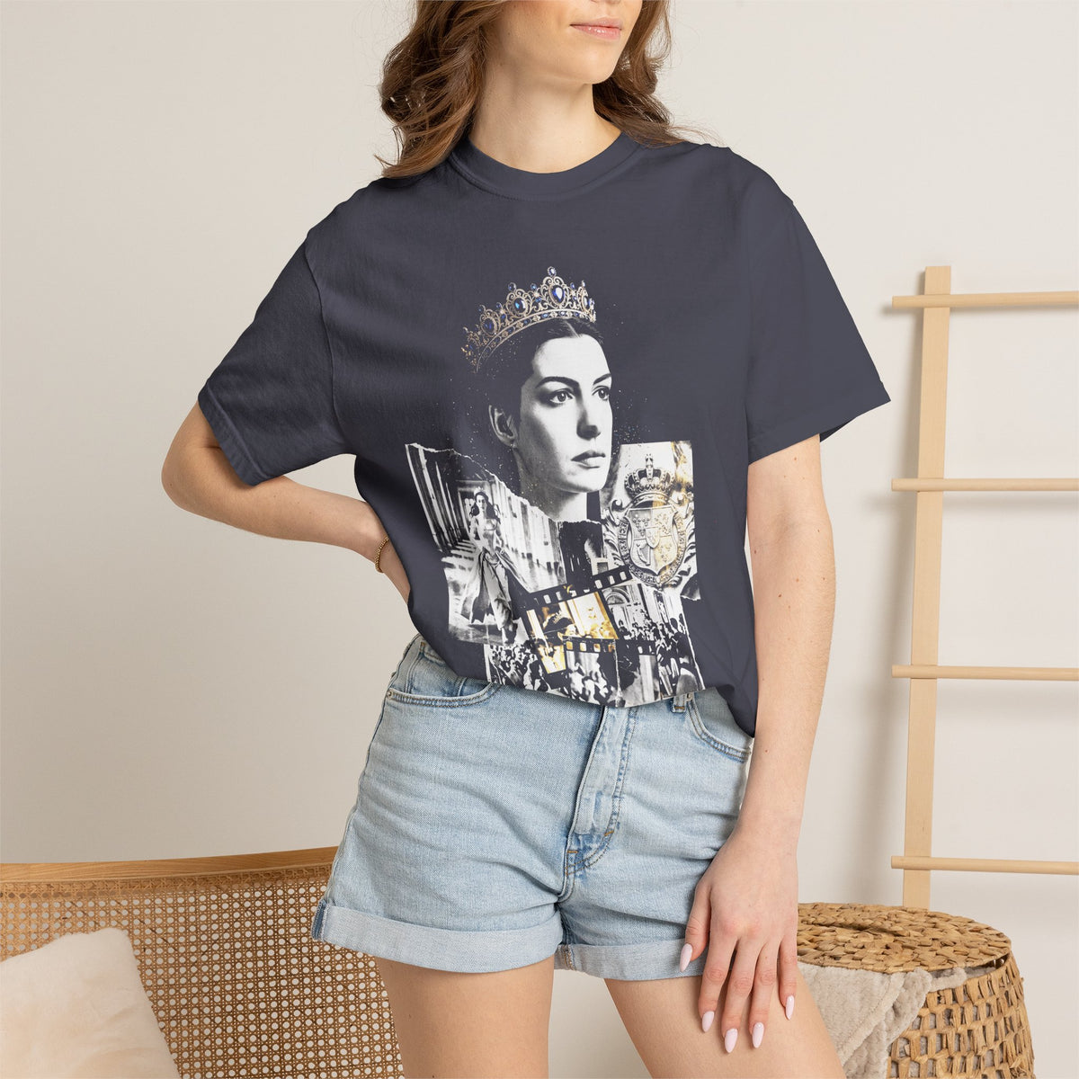 Anne Hathaway Vintage Classic Tee | 90s Bootleg | Princess Gift