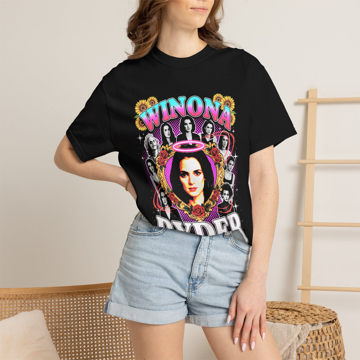 Winona Ryder T-Shirt - 90s Vintage Retro Actress Graphic Tee